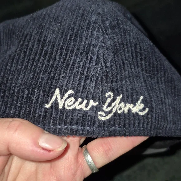 New Era MLB New York Yankees Letterman Pin 59FIFTY Fitted Hat - Navy..7 1/4 - Picture 2 of 5